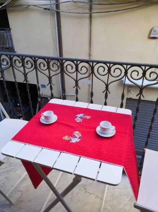 Angelina'S Apartment Cefalu Bagian luar foto