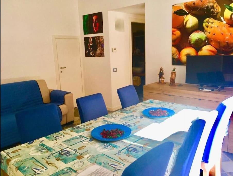 Angelina'S Apartment Cefalu Bagian luar foto